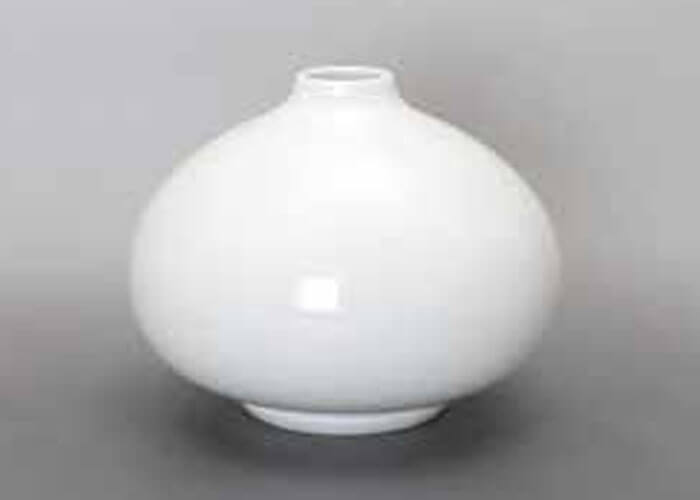 井上萬二  白磁壷 第6回人間国宝陶芸展　松菱百貨店