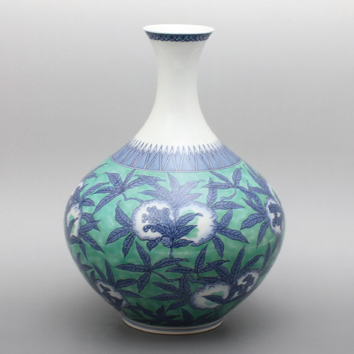 十四代 酒井田柿右衛門 濁手三方割花文花瓶 第6回人間国宝陶芸展　松菱百貨店